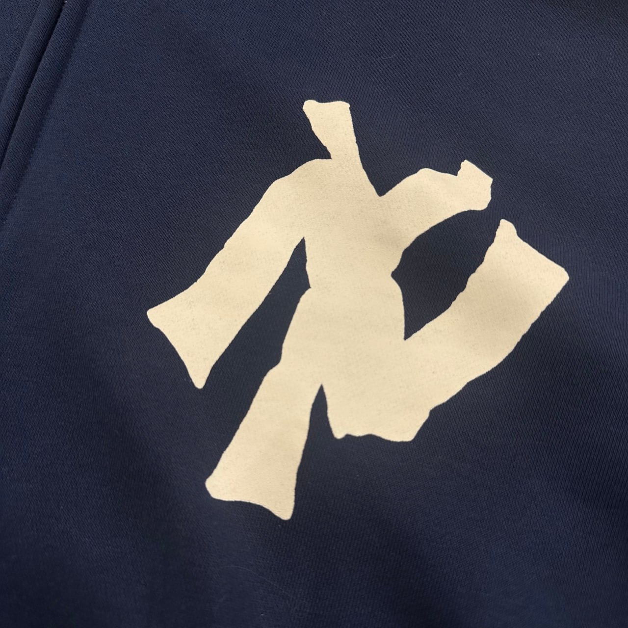 AKIMBO HOODIE -3
