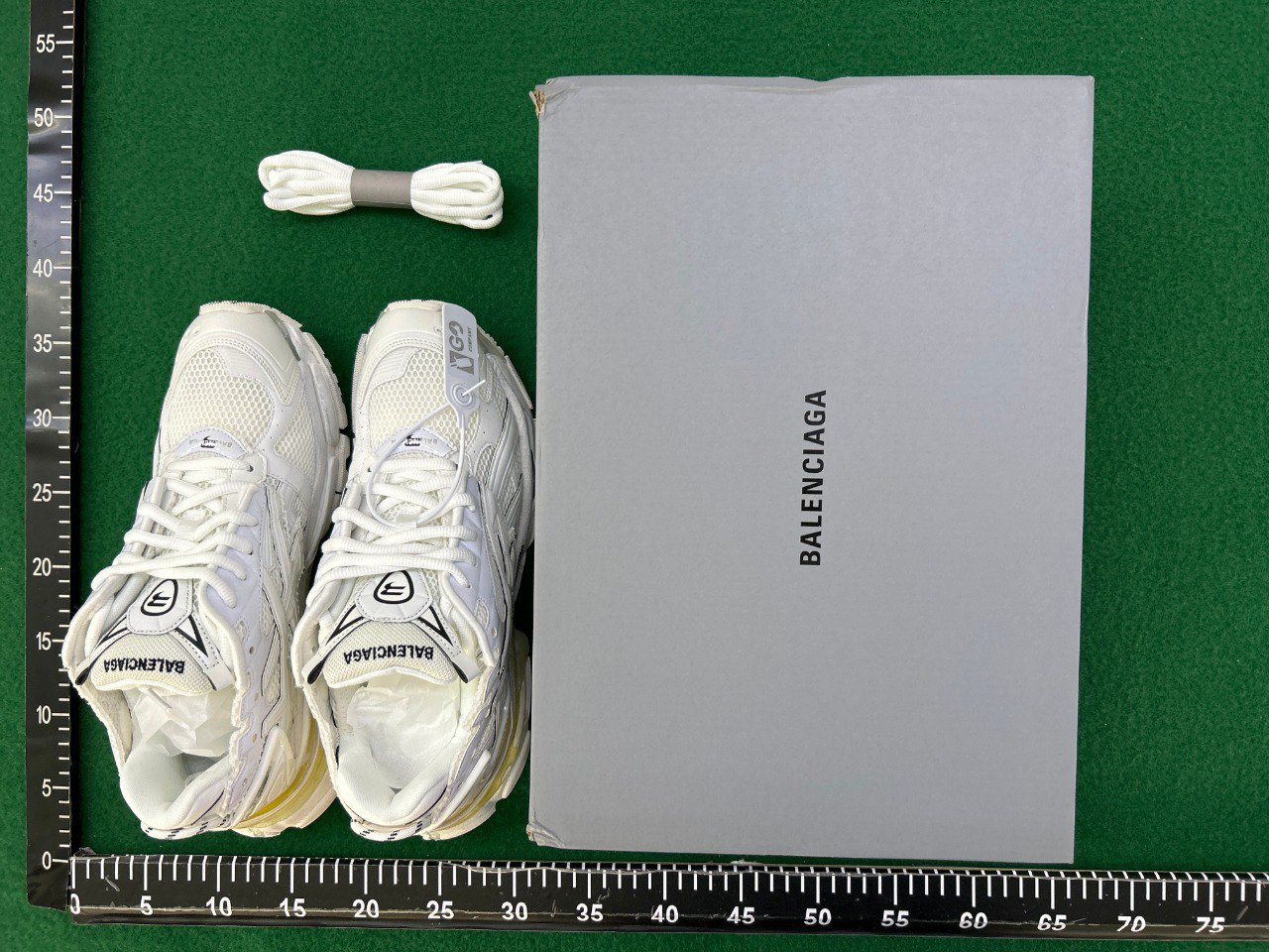 BALENCIAGA RUNNER 7.0 -2