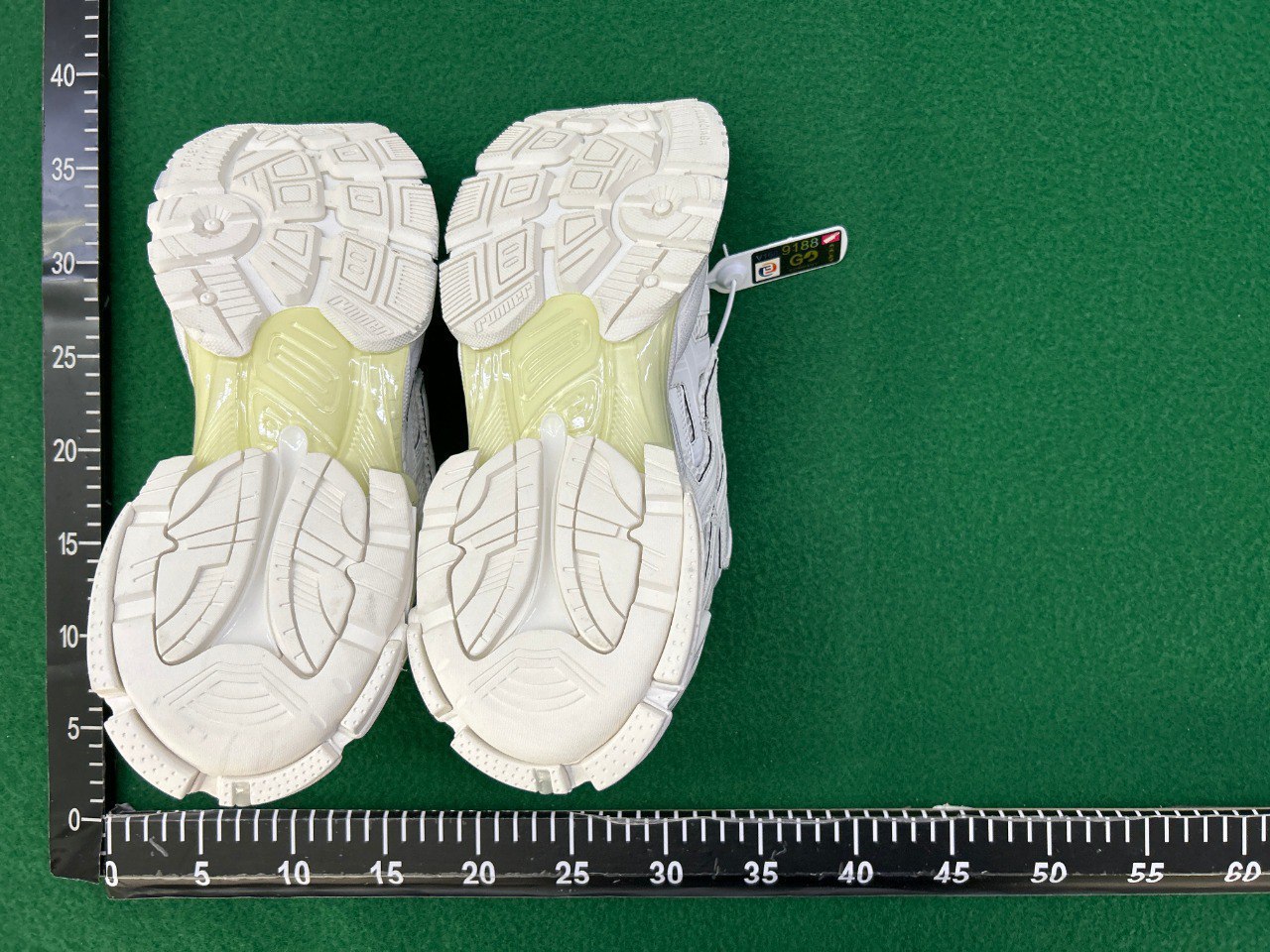 BALENCIAGA RUNNER 7.0 -4