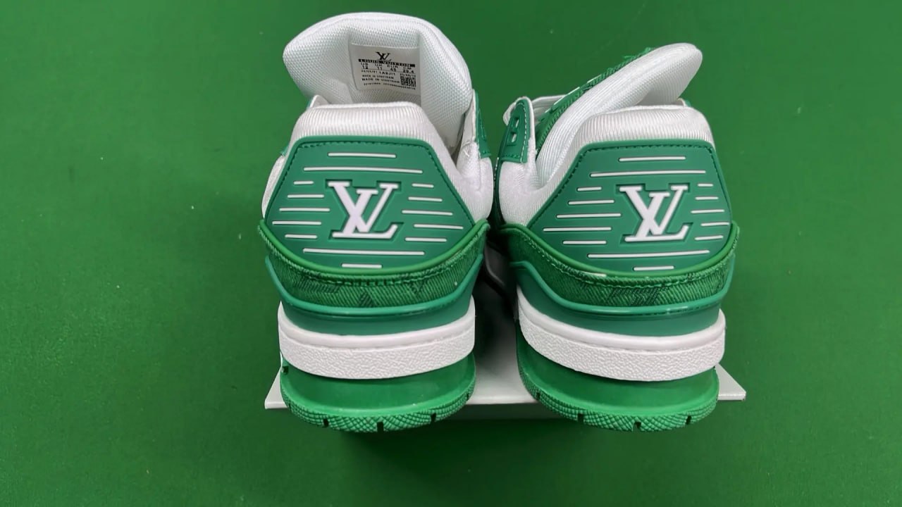 LV Louis Vuitton sneakers (30+) -2