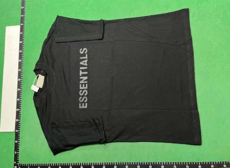 Essentials T-shirt -3