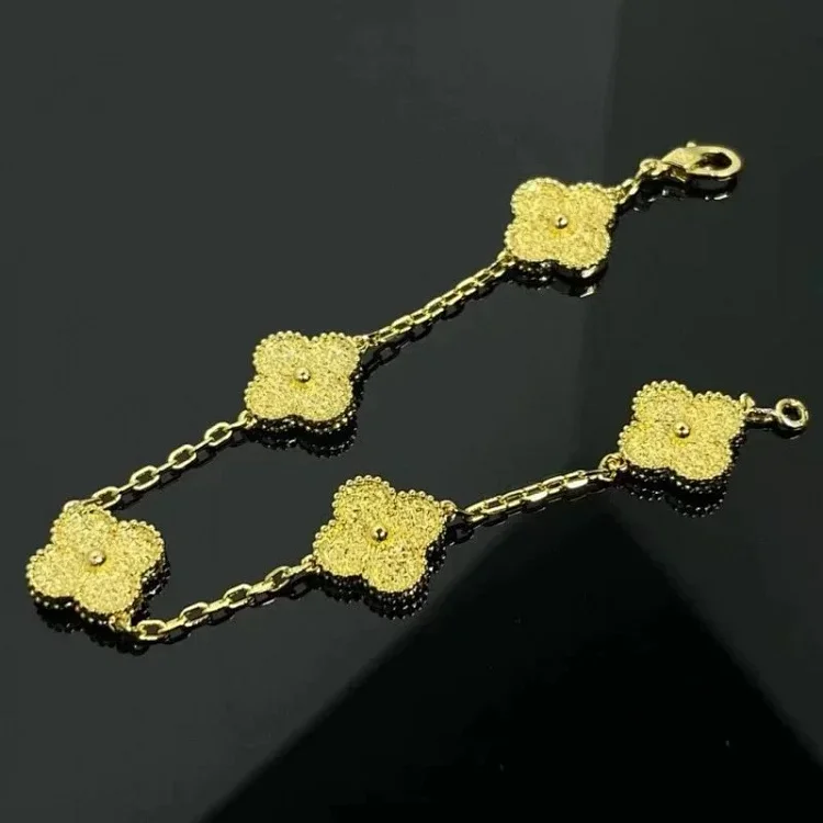 Van Cleef & Arpels bracele