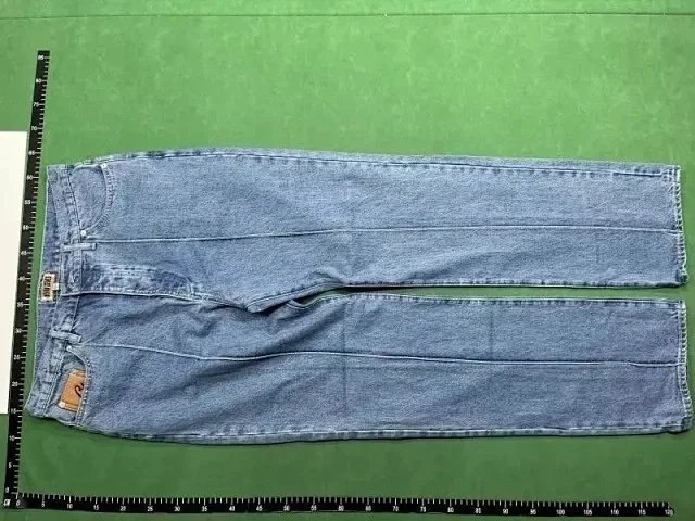  Balenciaga,denim tears, burberry, cortiez, chrome hearts jeans -3