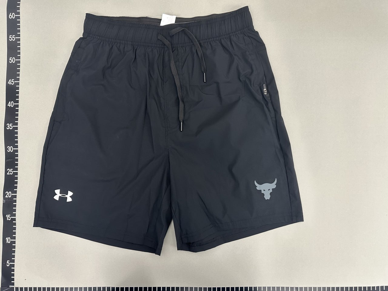 Under Armour -4