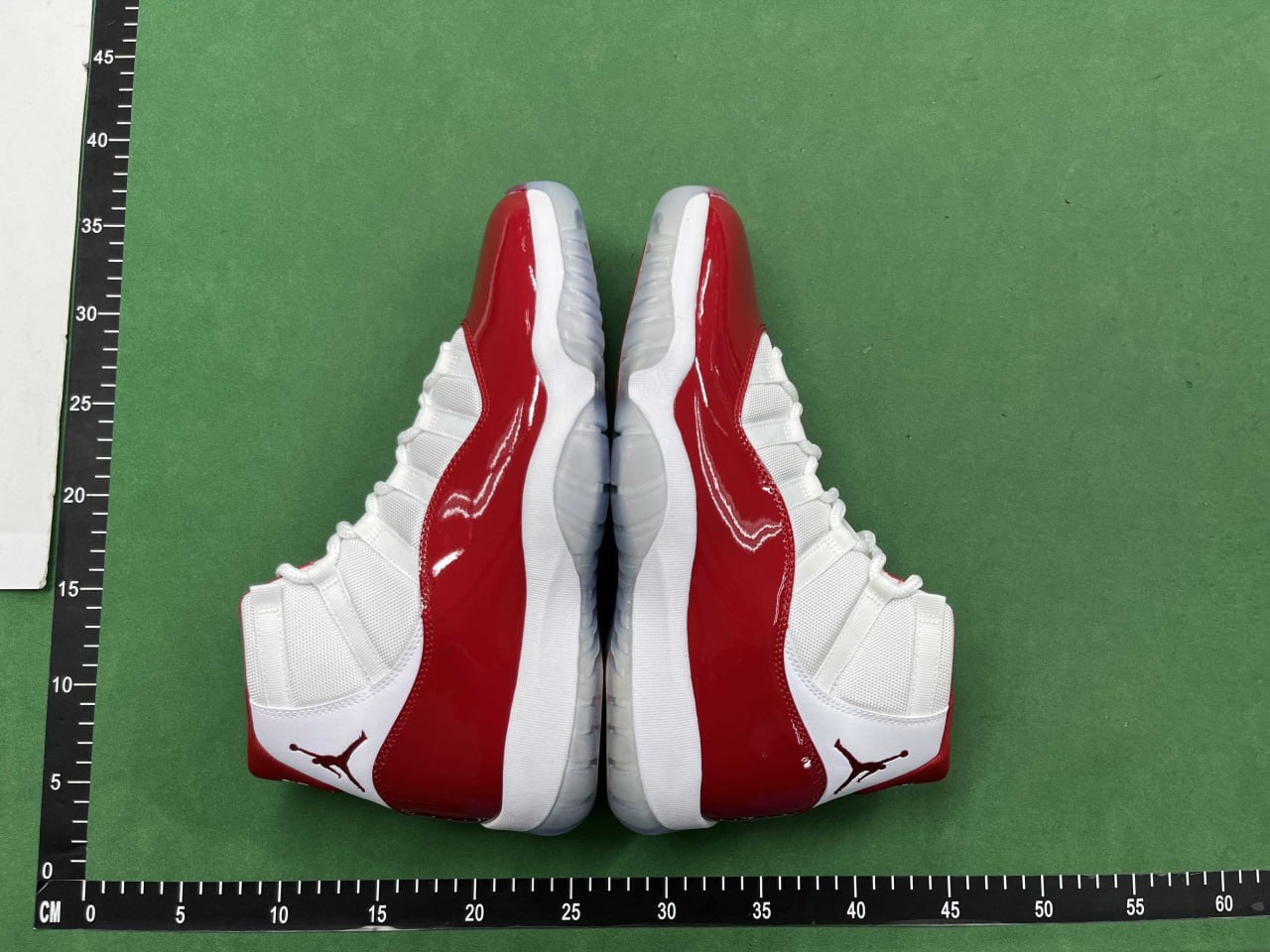 Air Jordan 11 Retro -3