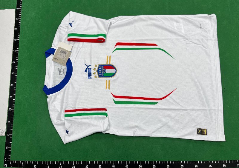 football T-shirt -4