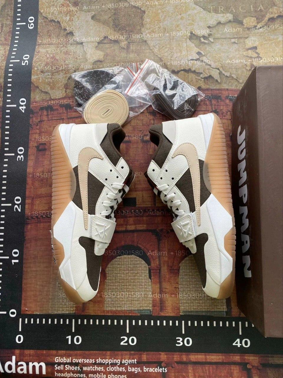 NIKE & Travis Scott Jumpman Jack -3