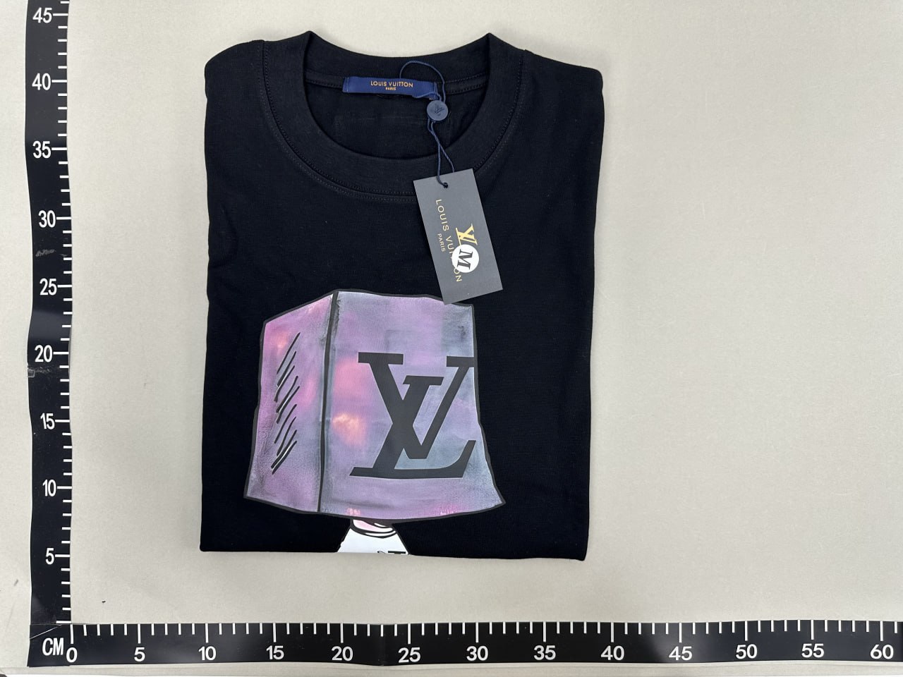  Louis Vuitton Tee1 -2