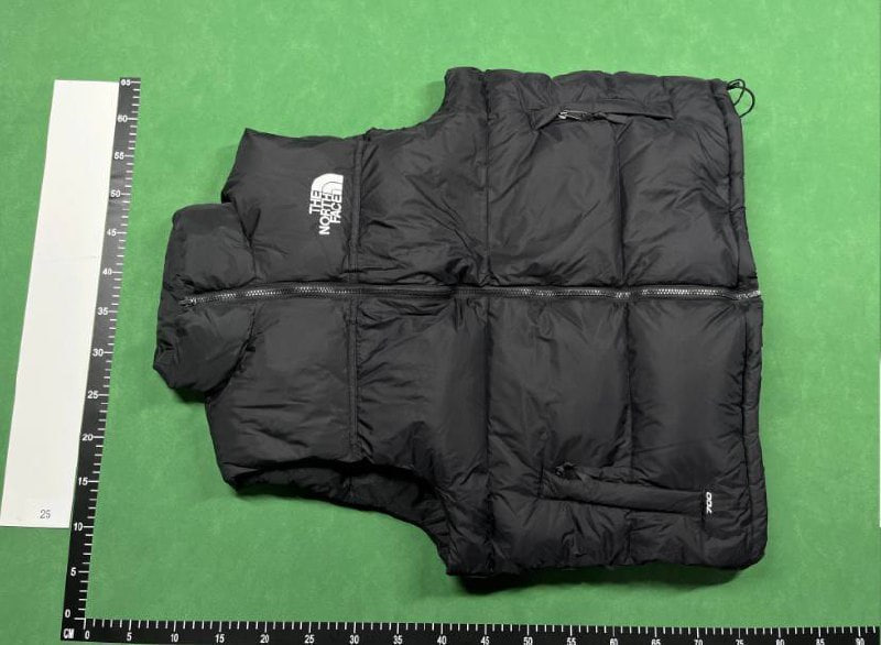 The north face down jacket vest    (40 CP) -5