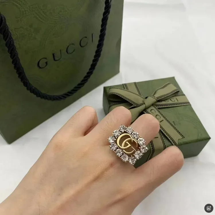  Gucci Ring