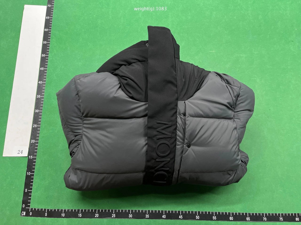 Moncler Down jacket1 -4