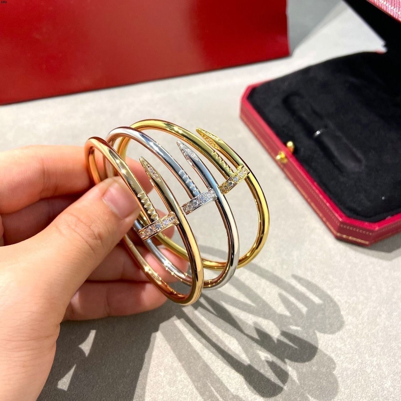 Cartier bracelet -4