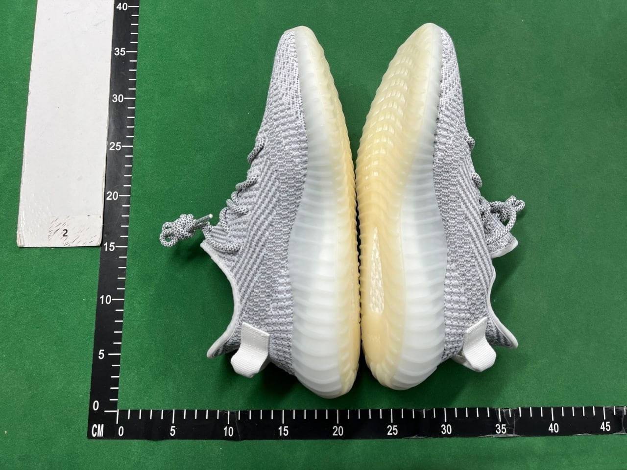 yeezy boost 350 v2 -2