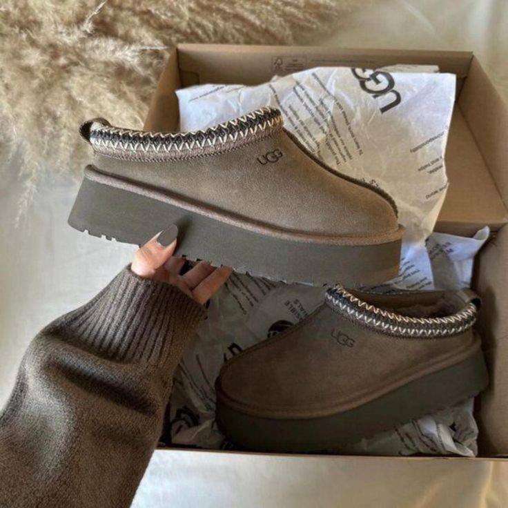 UGG Tazz boots -4