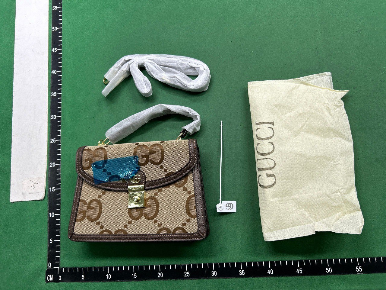 Gucci fashion bag                                                         -2