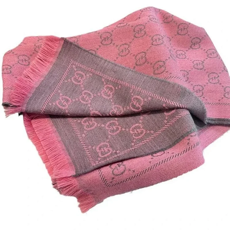 GUCCI  Scarf