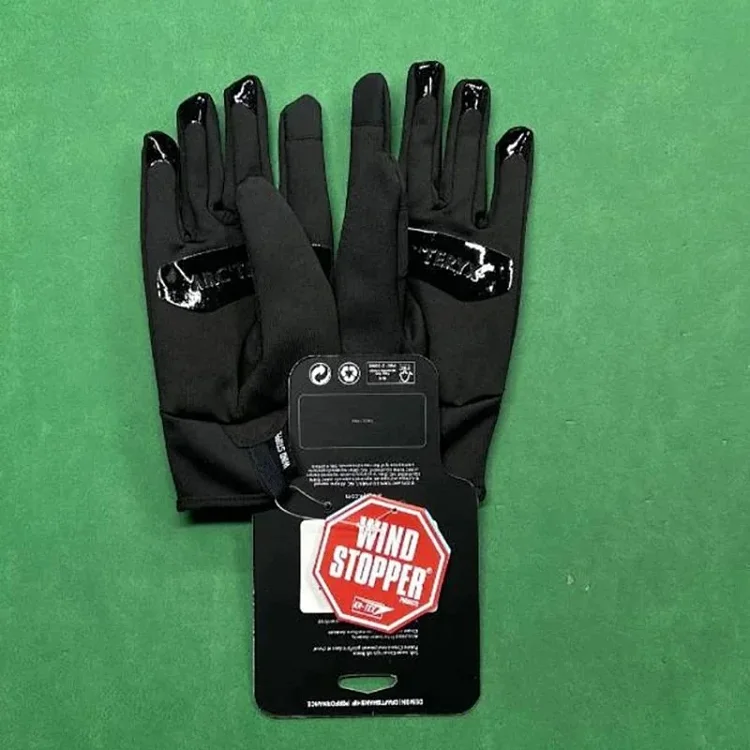 THE NORTH FACE & ARCTERYX GLOVES