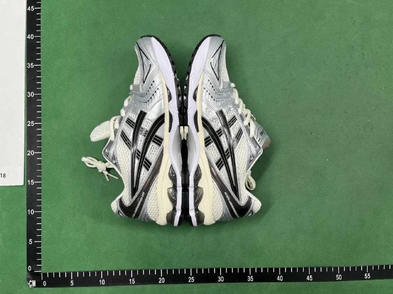    Asics Gel-Kayano sneakers -5