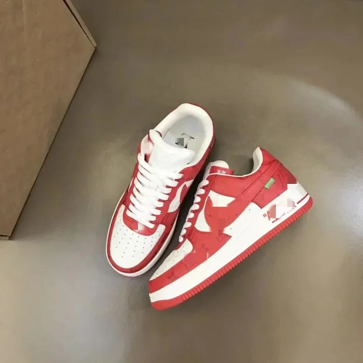 NIKE LV