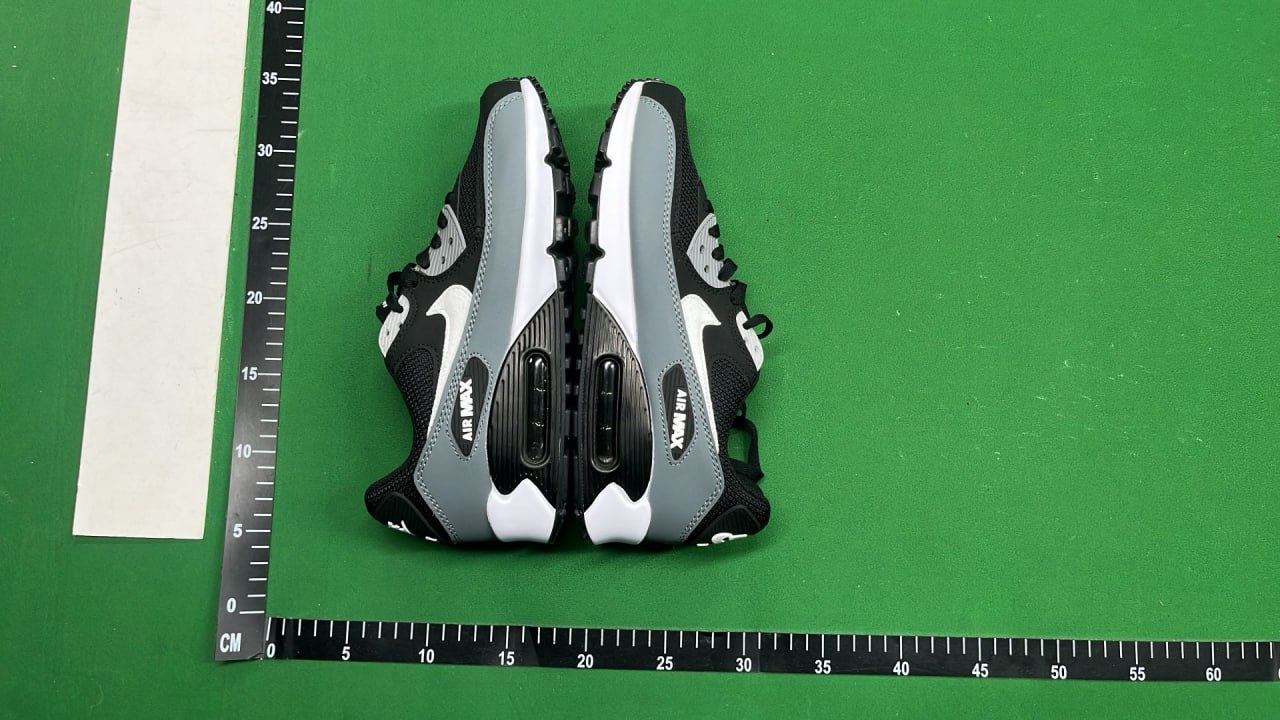 Nike Air Max 90 Shoes -3