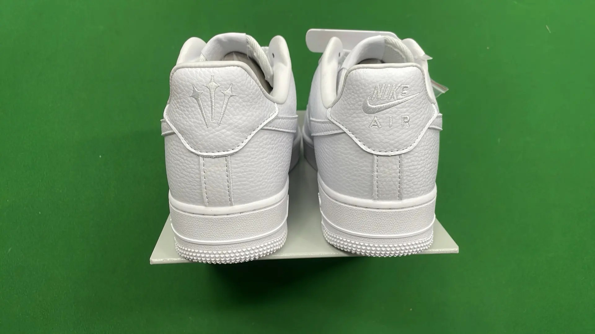 AF1 -2