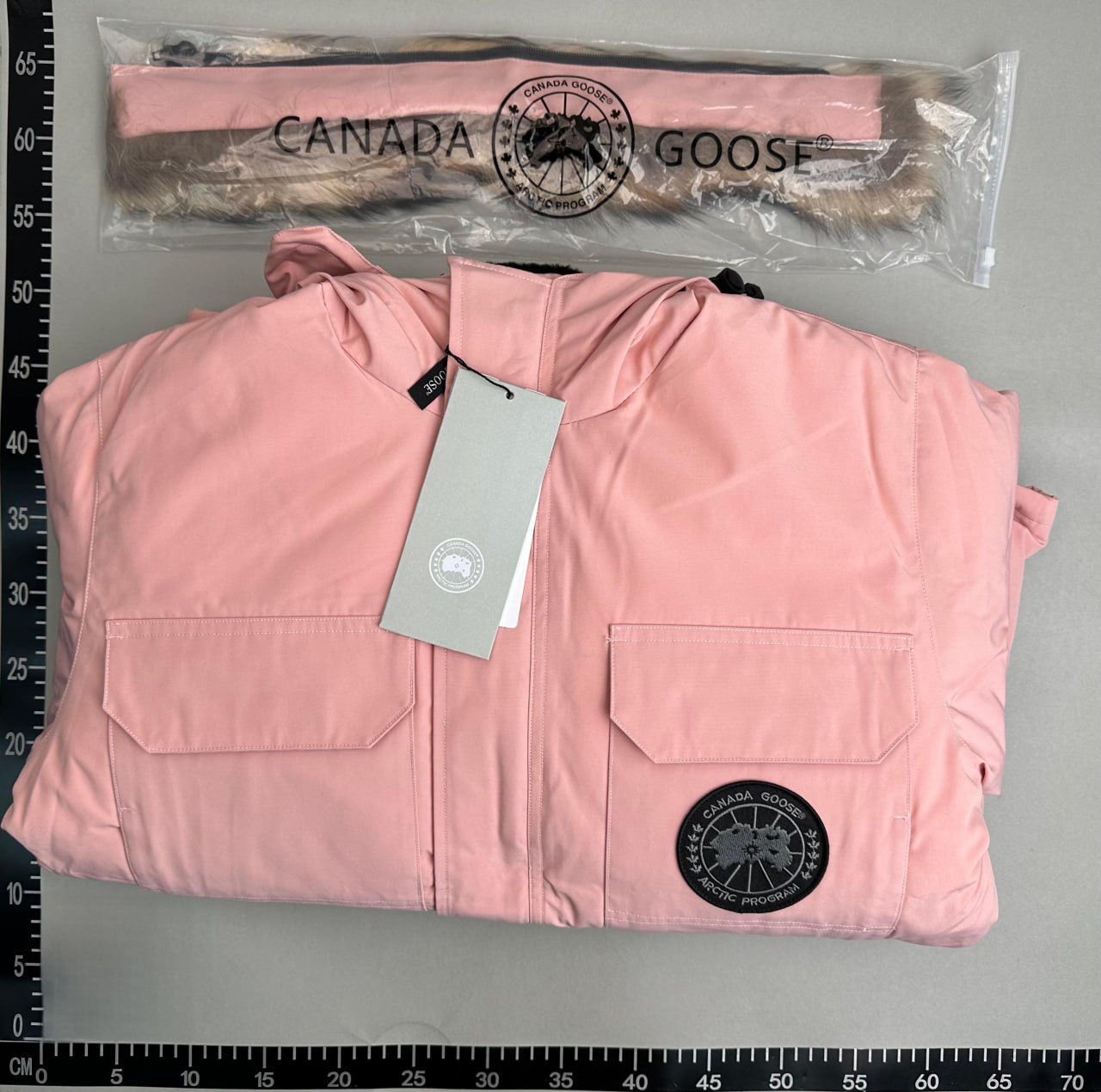 Canada Goose Coat -4