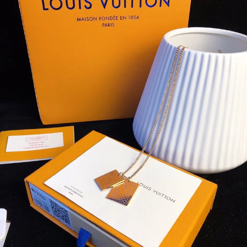 Louis Vuitton jewelry -3