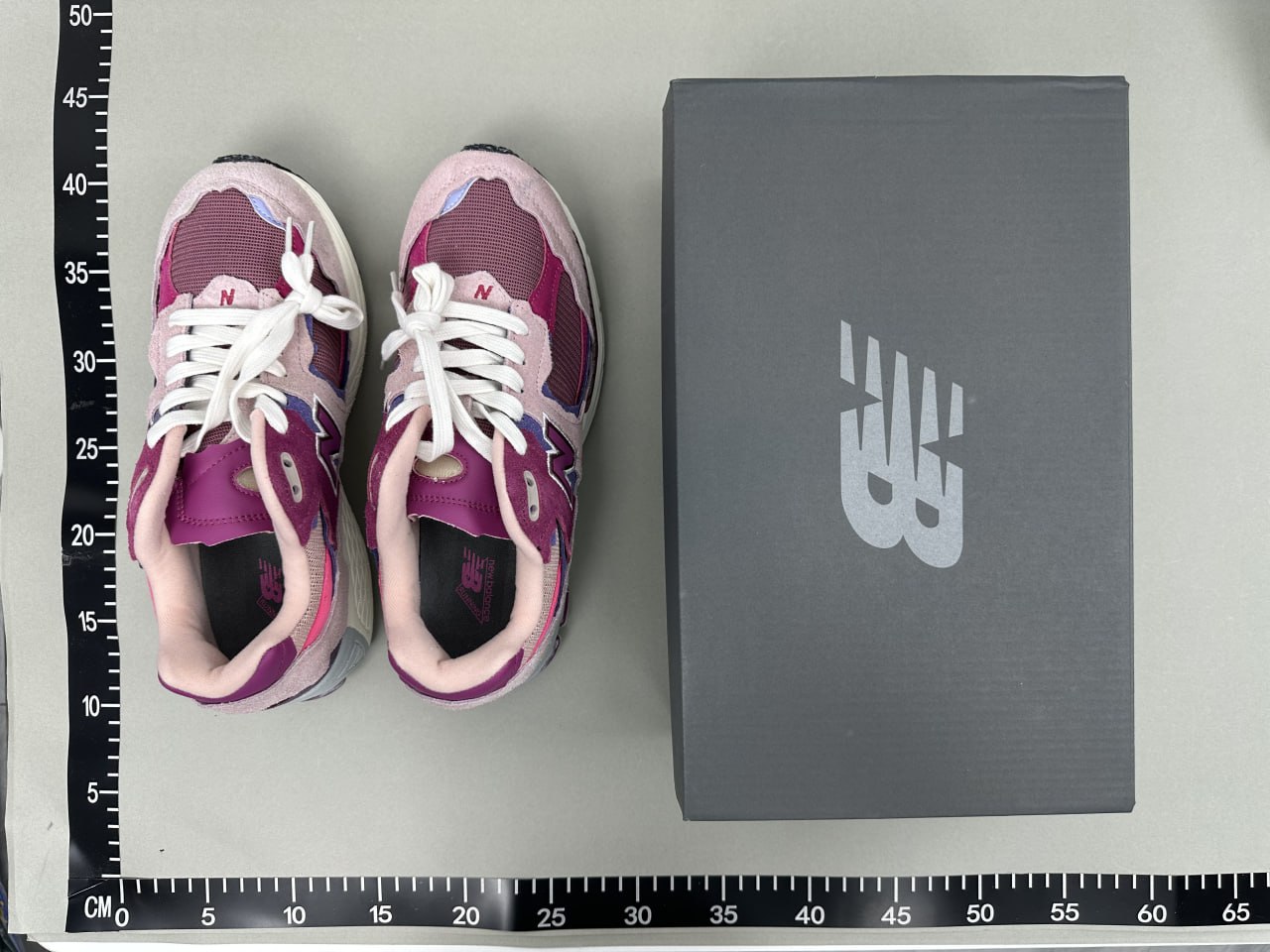 New Balance 2002R -4