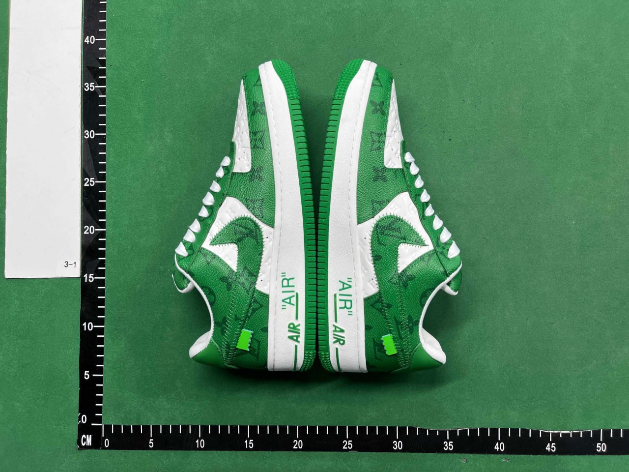 NIKE Air Force one1:1 -5