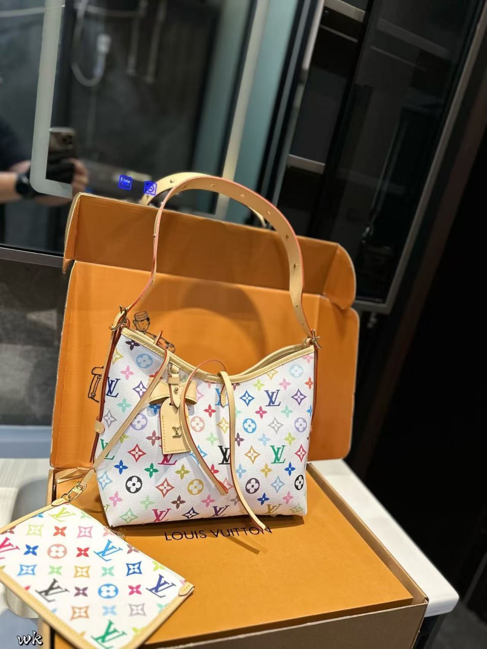  L-V nfc bags -3