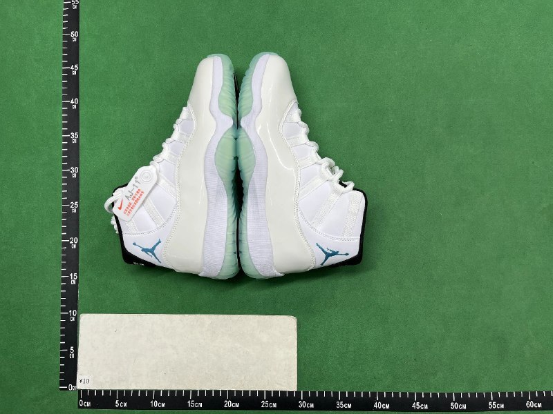 Air Jordan 11 shoes -3
