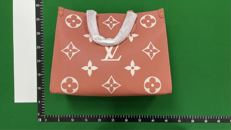 V Louis Vuitton Handbag Shoulder Bag ( 40 + styles) -3