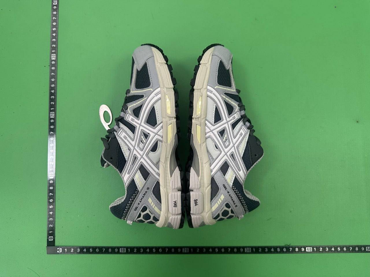 ASICS GEL Kahana 8 -4