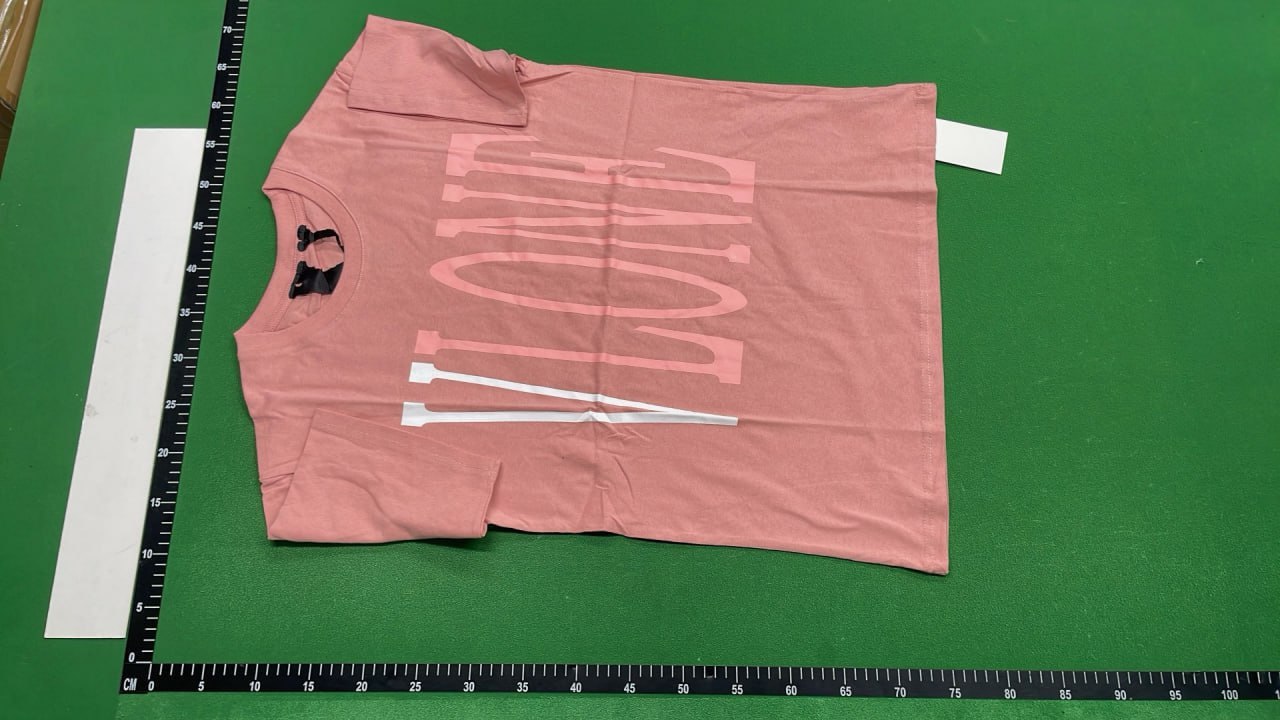 vlone tee -2