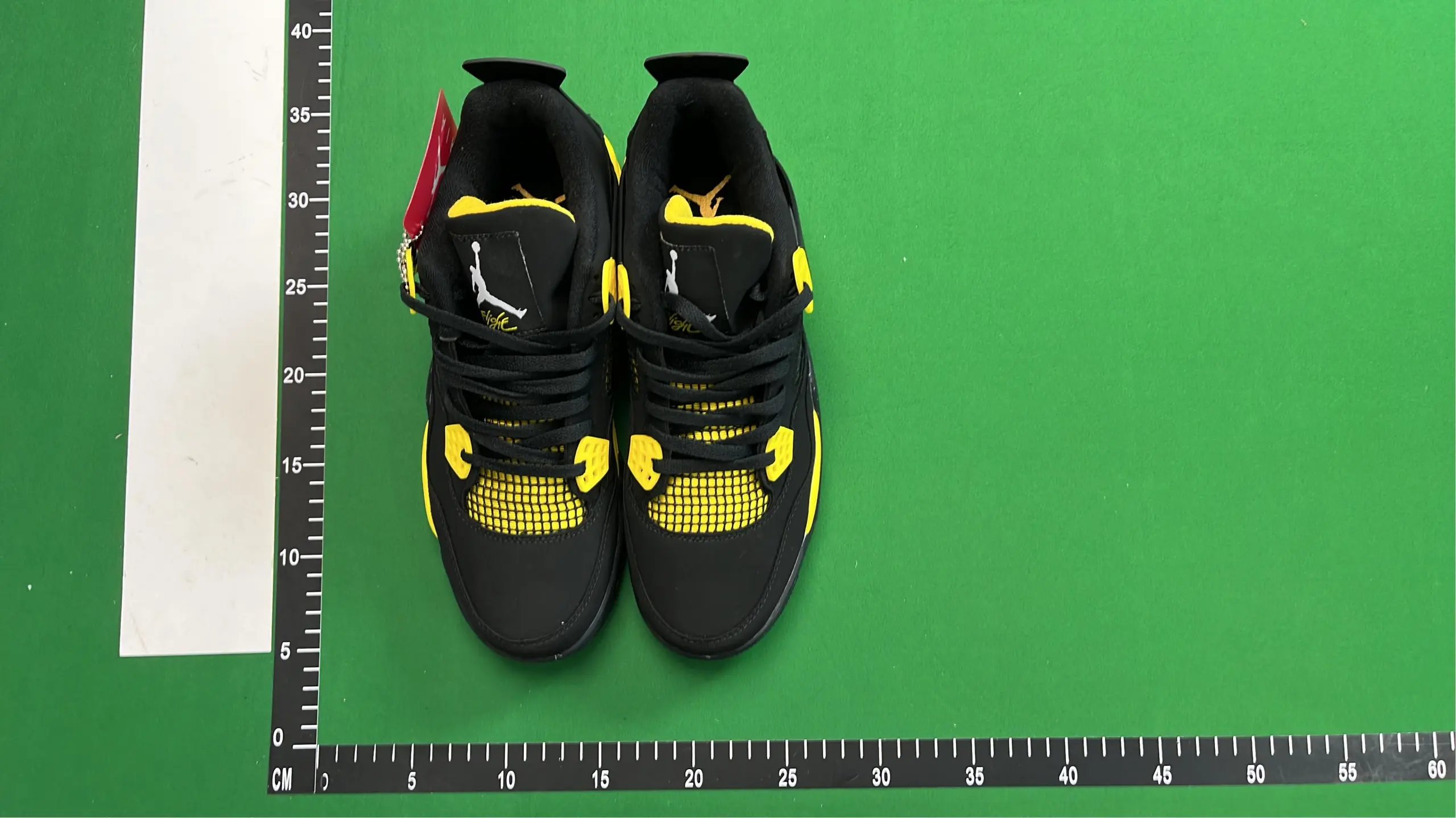 Nike AJ4  -4