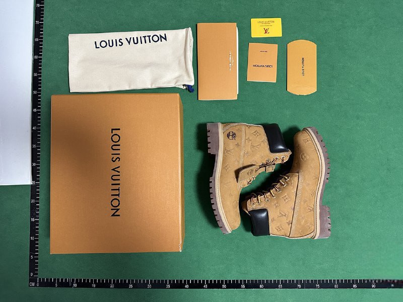  LV UGG Timberland boots -2
