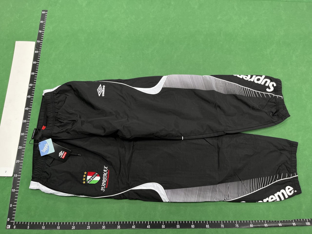  Supreme SS22 Week 11 x umbro 19color -3