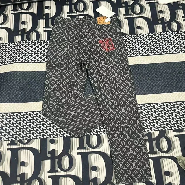   LV Golden Classic Jeans
