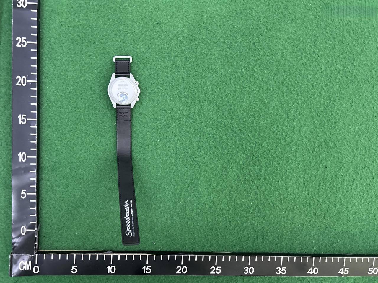 Omega x swatch moonswatch -4
