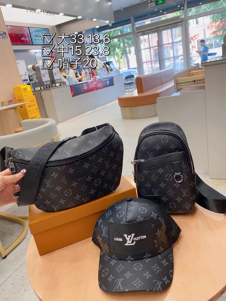  BurberryLVDior Bag Set -4
