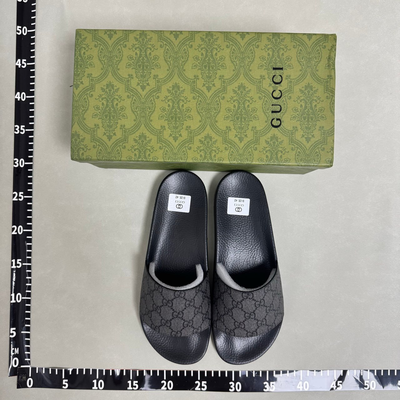  Gucci/Burberry quality slippers/shoes -2