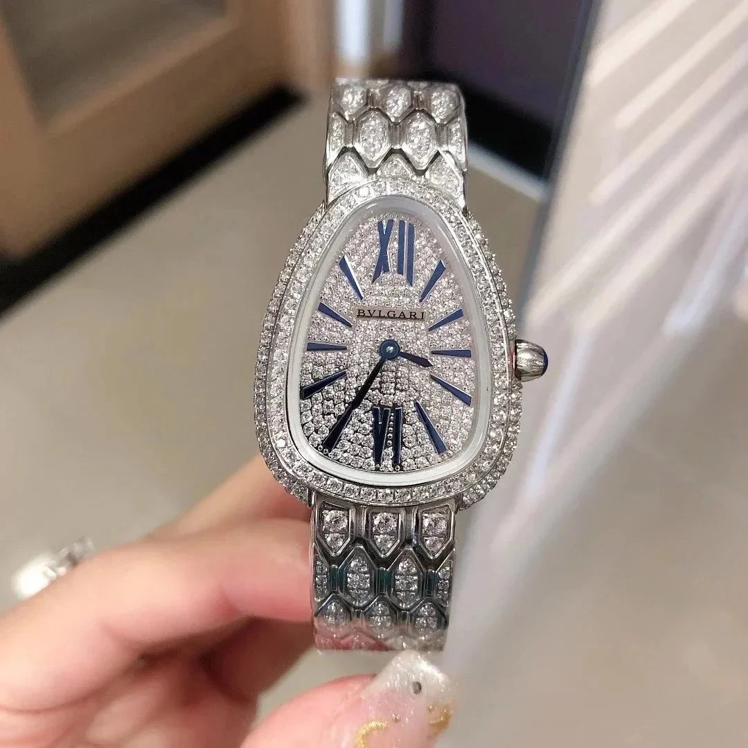  Bvlgari diamond encrusted snake bracelet snake-shaped -3