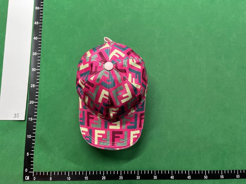  fendi cap -2