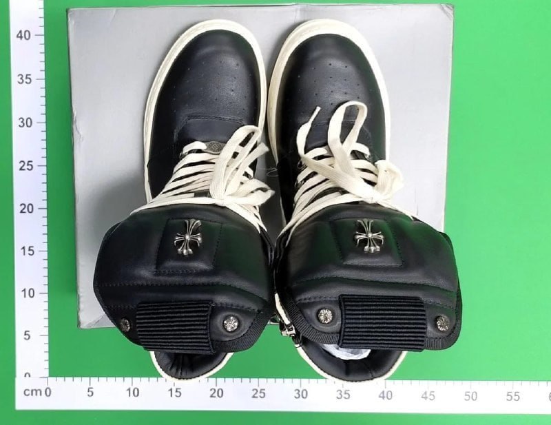 Rick on shoes -2