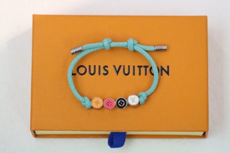 Louis Vuitton Bracelet -4