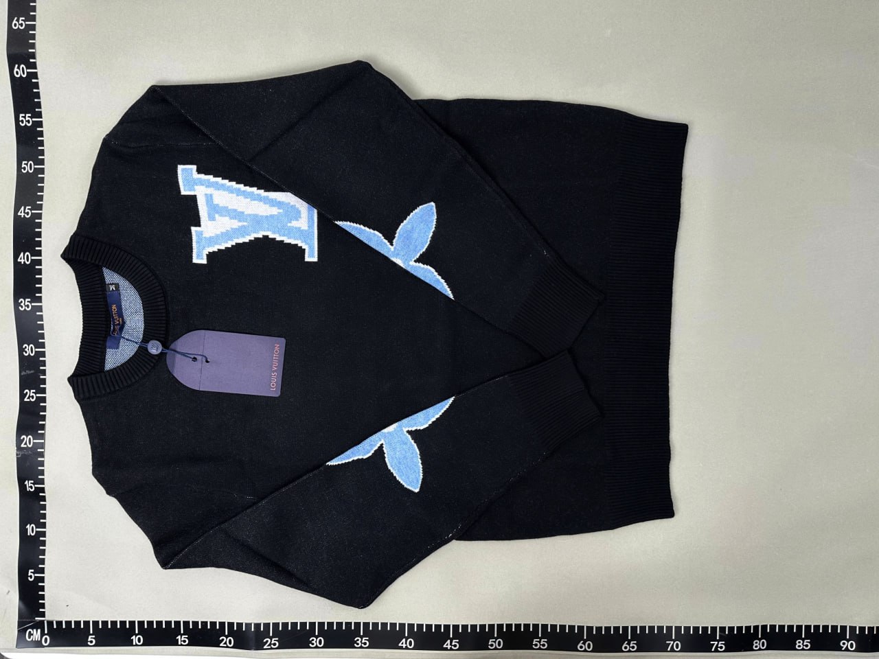 Louis Vuitton Sweater3 -3
