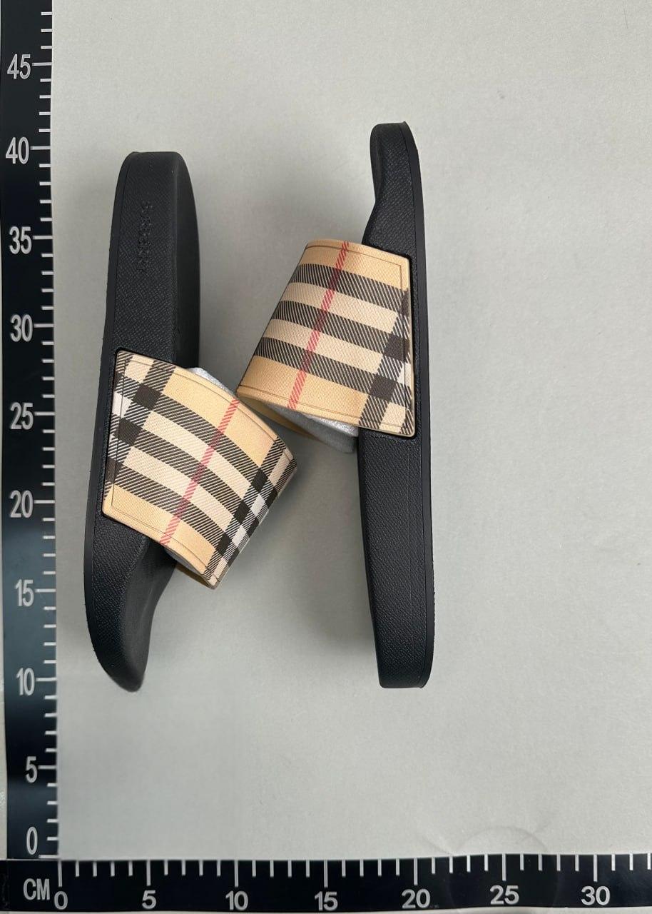 Burberry Slippers -4