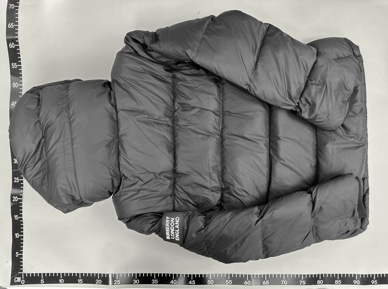  Burberry Coat1 -3