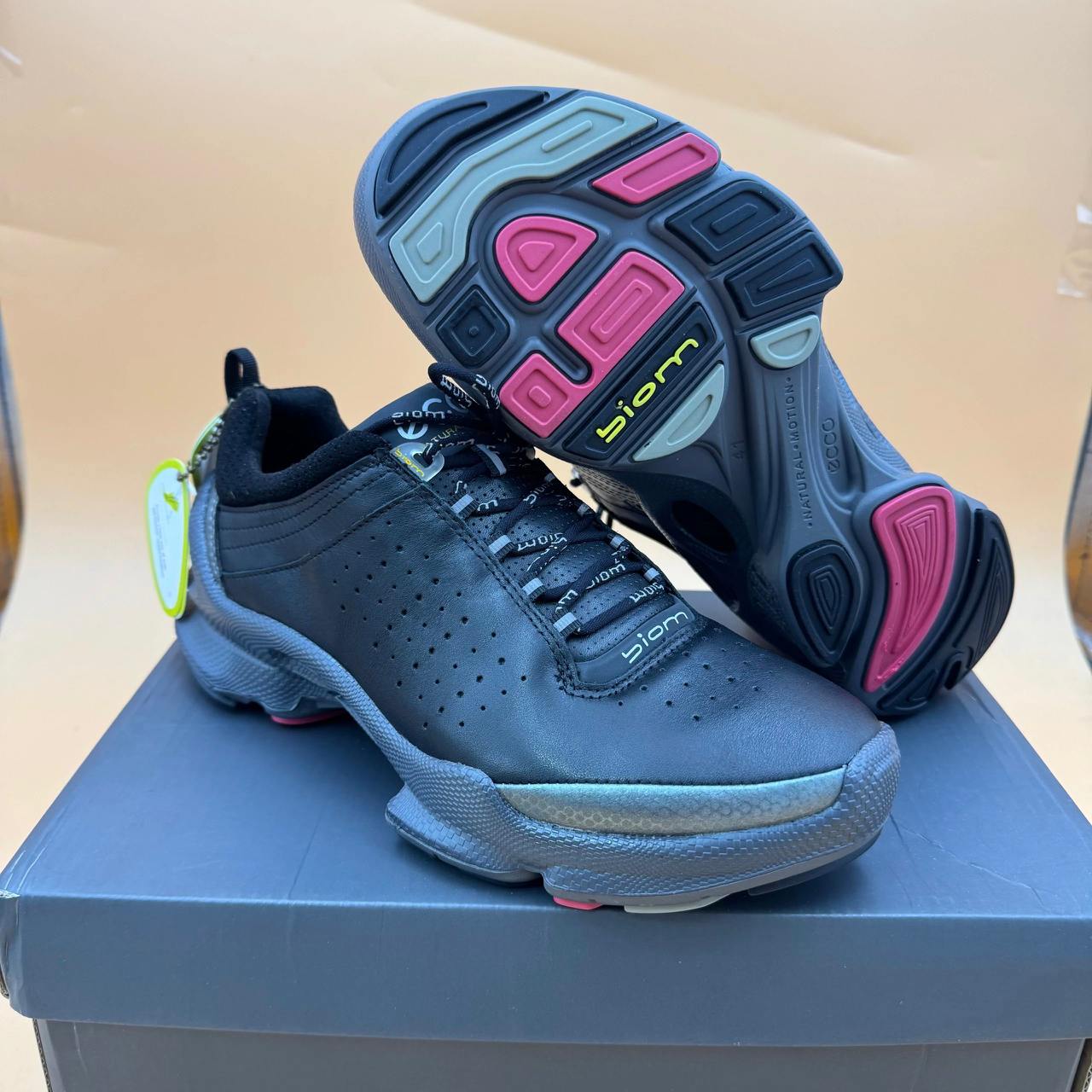  ECCO classic running shoes -3