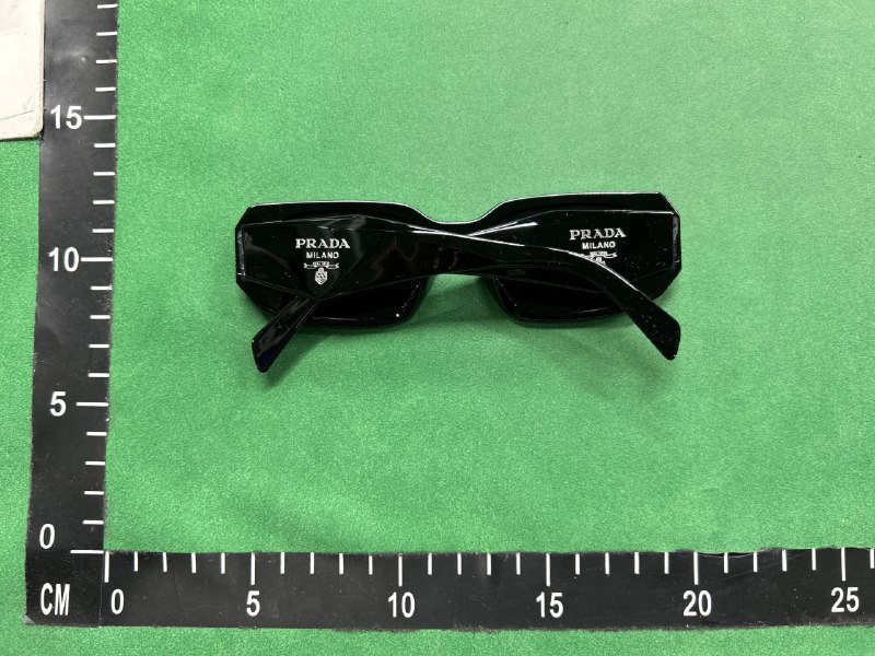  Prada Glasses ( 33 + styles) -4